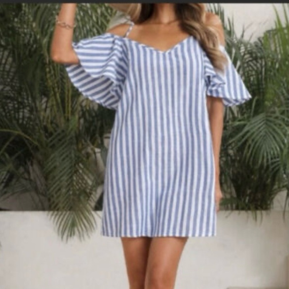 Shein Women Blue Casual Dress / Tunic Cold Shoulder Blue Stripe Xtra Large EUC😍